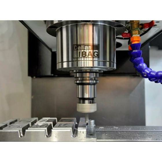 Вертикальный обрабатывающий центр Dmtg VDF1500