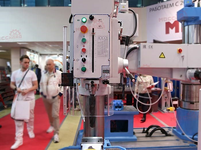 Сверлильный станок Z5050