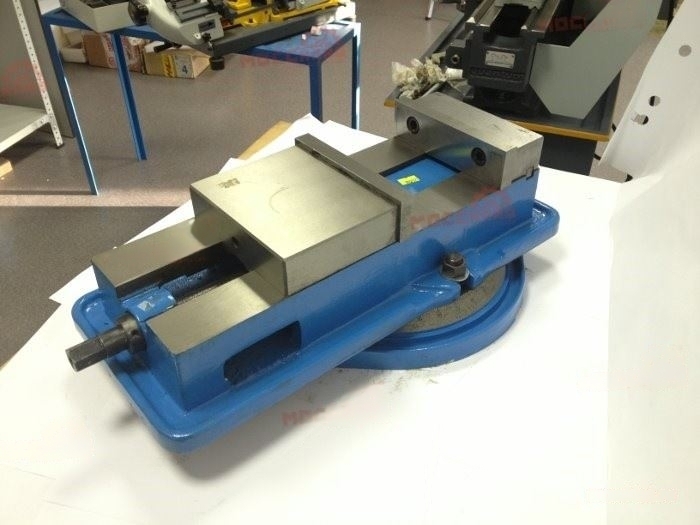 Станочные тиски TQB 6