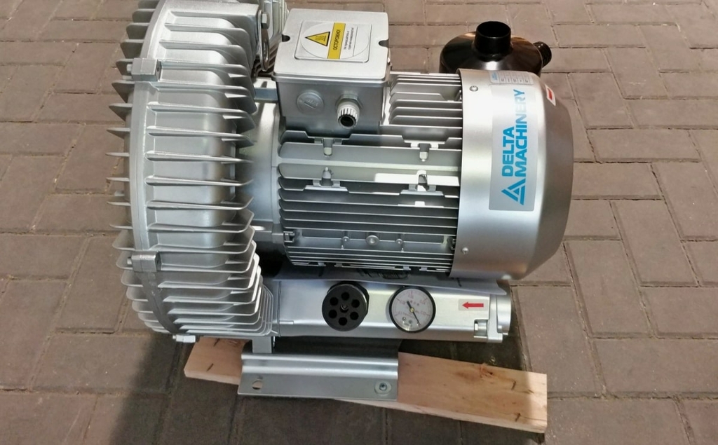 Вихревой вакуумный насос DELTAMACHINERY DM-VP-7500