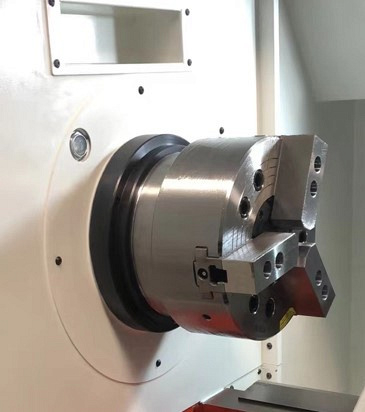 Токарный станок с ЧПУ IRONMAC IT-560