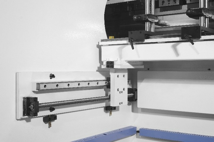 Листогибочный гидравлический пресс с ЧПУ TP10S MetalTec HBM