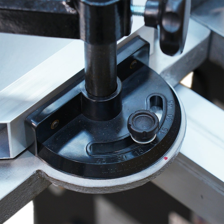 Фрезерный станок Warrior W0404 80\8300 об/мин мощность двигателя 1,5 квт