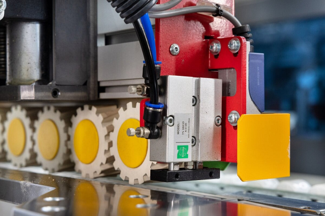 Автоматический кромкооблицовочный станок Nanxing NB6JQFVKL