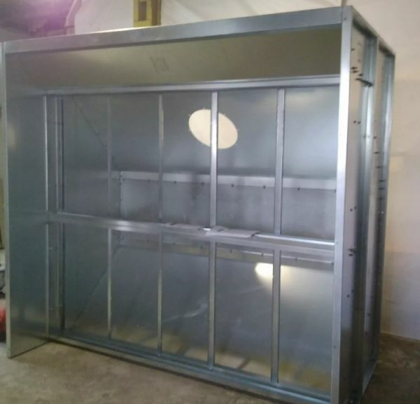 Кабина для покраски с сухой фильтрацией