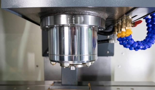 Фрезерный обрабатывающий центр KVL855 QZ (VMC855)