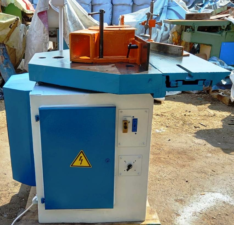 Фрезерный станок ФСШ-1А(К) б/у, 4 скорости вращения