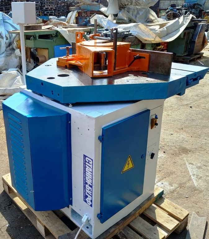 Фрезерный станок ФСШ-1А(К) б/у, 4 скорости вращения