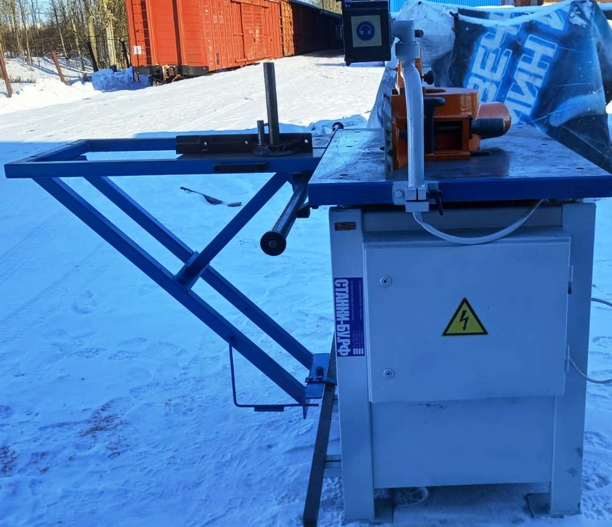 Фрезерный станок Ф-130-04 б/у, 2 эл. скорости (Ф-130-04.240213)