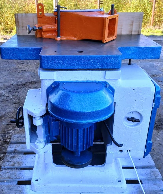 Фрезерный станок ФС-1 б/у 6700 об/мин. после ремонта