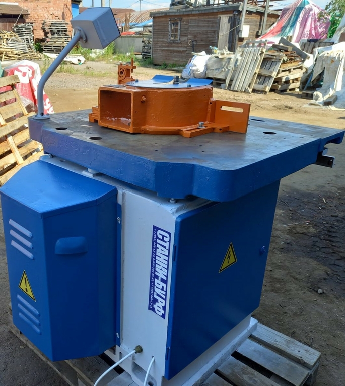 Фрезерный станок ФСШ-1А б/у 4ск. вращ.