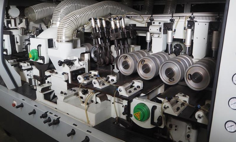 Четырехсторонний продольно-фрезерный станок Beaver 640 Heavy (400х300 мм)