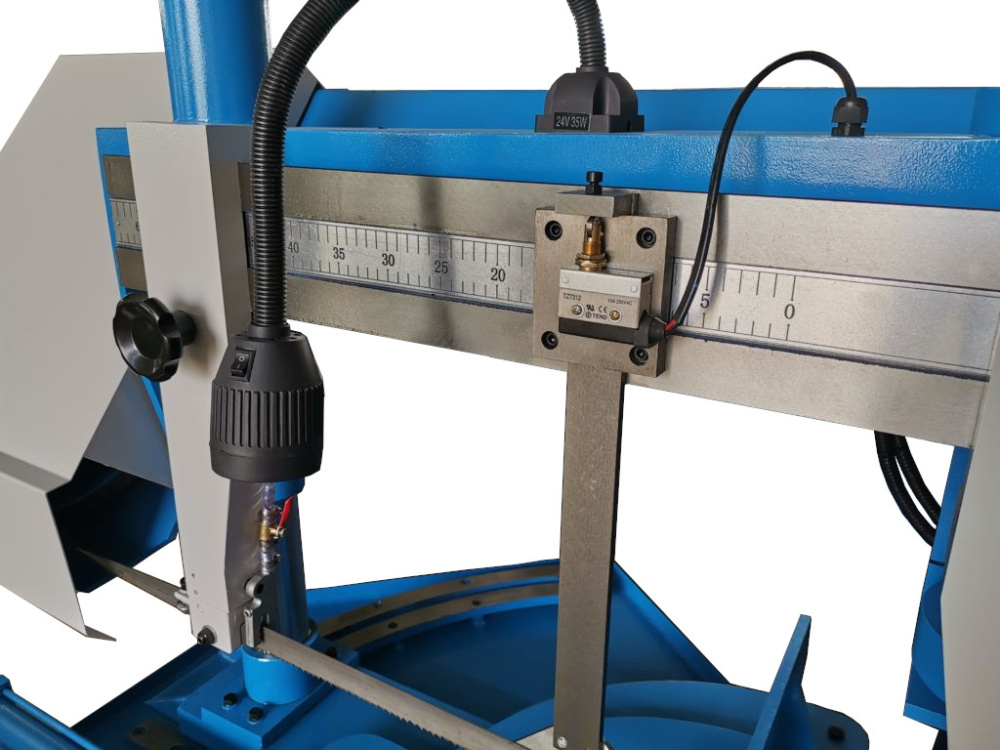 Полуавтоматический ленточнопильный станок с поворотной рамой MetalCraftGZ4230
