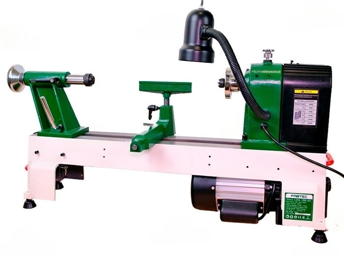 Настольный токарный станок по дереву DML 305