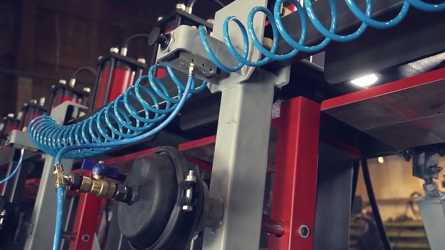 Прессы гидравлические для бруса IRONMAC Press 200/HP