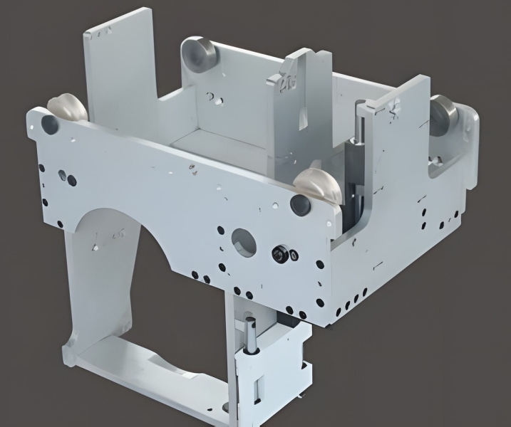 Форматно-раскроечный центр с чпу WoodTec WS-330