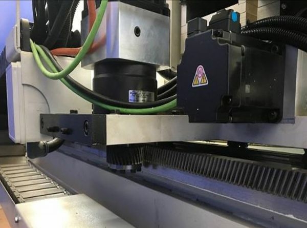 Токарно-фрезерный центр с ЧПУ Dincmak Tormat.Elite