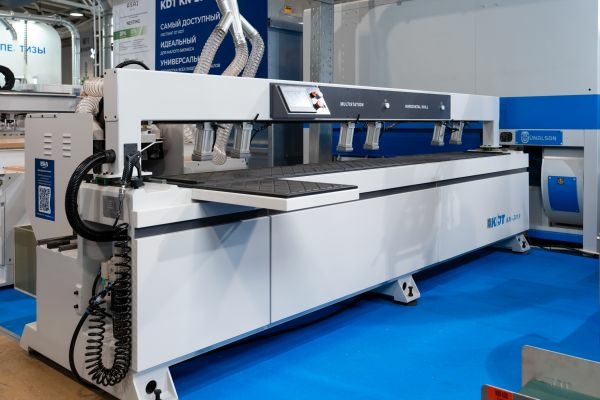 Сверлильно-присадочный центр KDT KN-3019V