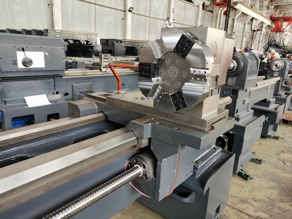 Токарный станок c ЧПУ с прямой станиной MetalTec NEXT 50x1000 (Fanuc)