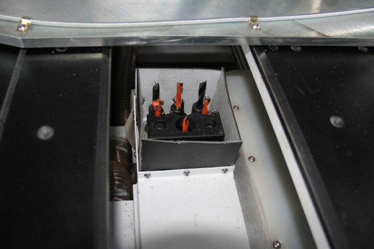 Сверлильно-присадочный станок с ЧПУ BJD P851DL