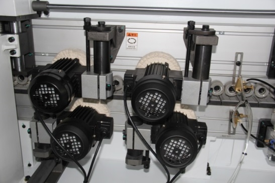 Кромкооблицовочный автоматический станок BJD F732JSR-Z