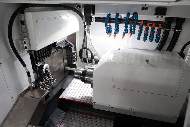 Автоматы продольного точения IRONMAC ISL-205 и ISL-206