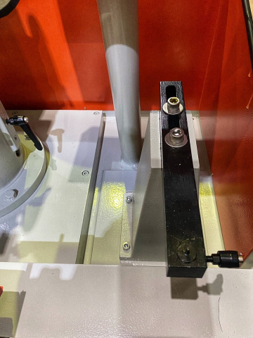 Станок для профилирования и заточки профильных и плоских ножей IRONMAC 330