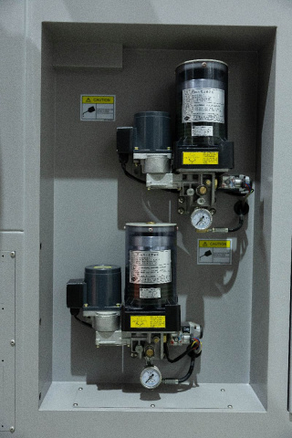 Фрезерный обрабатывающий центр IRONMAC IMU-5X 300