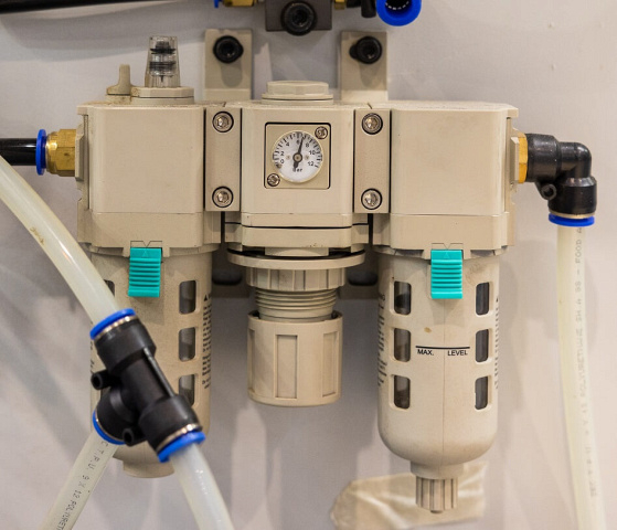 Автоматический кромкооблицовочный станок Excitech 736 Servo