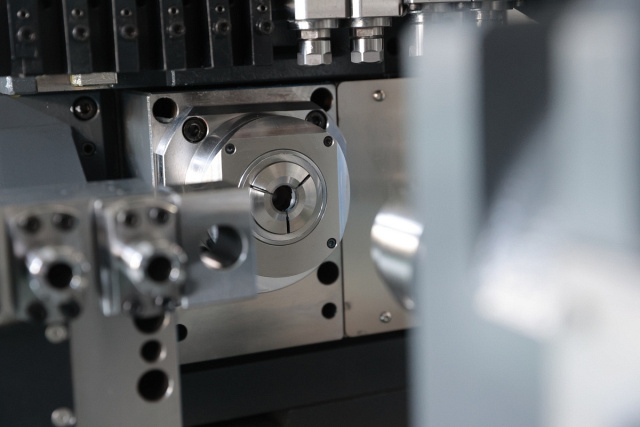 Автомат продольного точения IRONMAC ISL-206