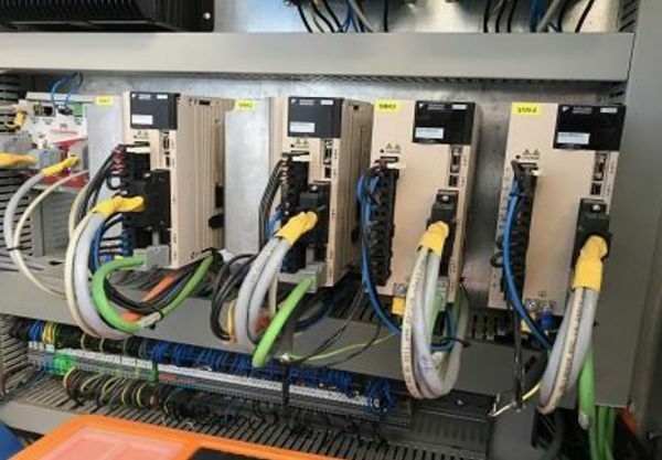 Токарно-фрезерный центр с ЧПУ Dincmak Tormat-Joker