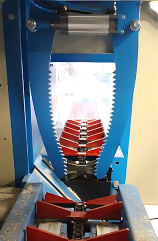 Автоматический торцовочный станок для бревен Walter PK-1300