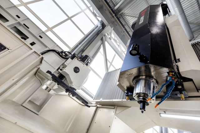 Портальный фрезерный центр SPITZEN SMG-2316 (VM2018A)