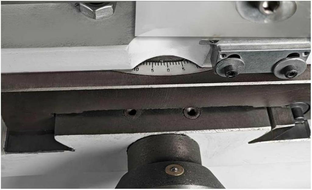 Токарно-Винторезный Станок Metal Master Z40100H DRO RFS