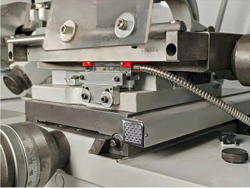 Токарно-Винторезный Станок Metal Master Z40100H DRO RFS