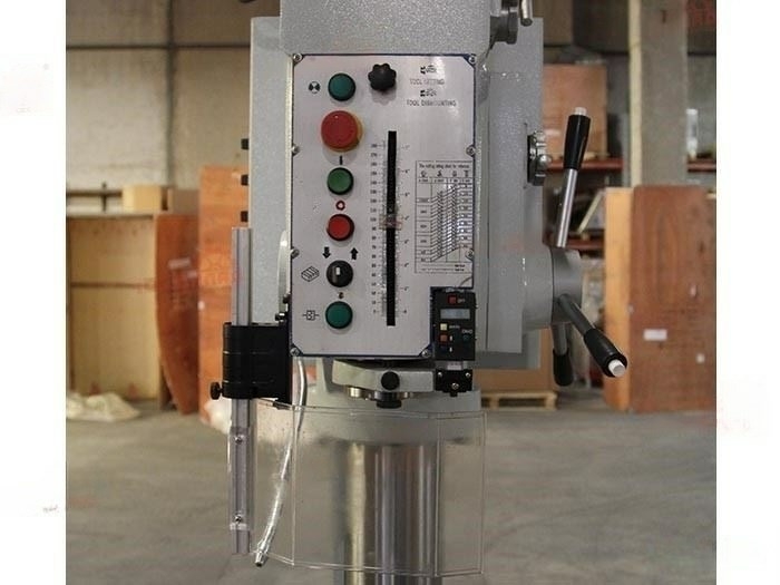 Сверлильный станок Z 5040