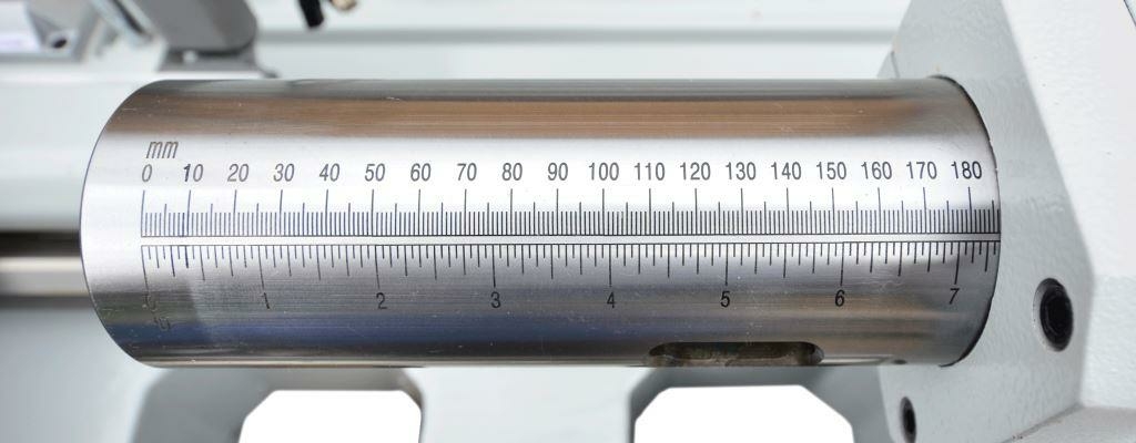 Токарно-винторезный станок Metal Master Z46100 DRO RFS