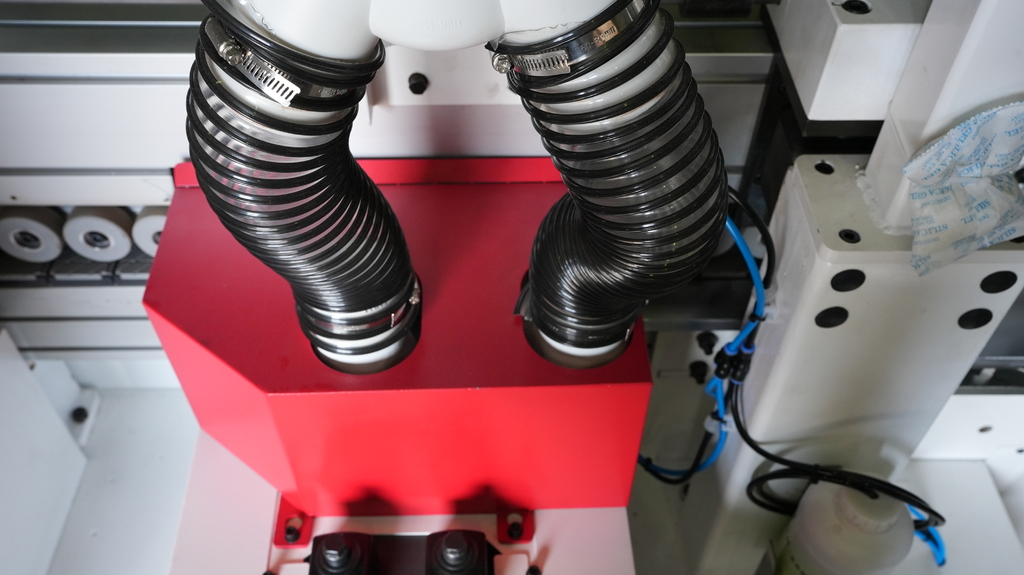 Автоматический кромкооблицовочный станок ALTESA ADVANTAGE 5000F EVO