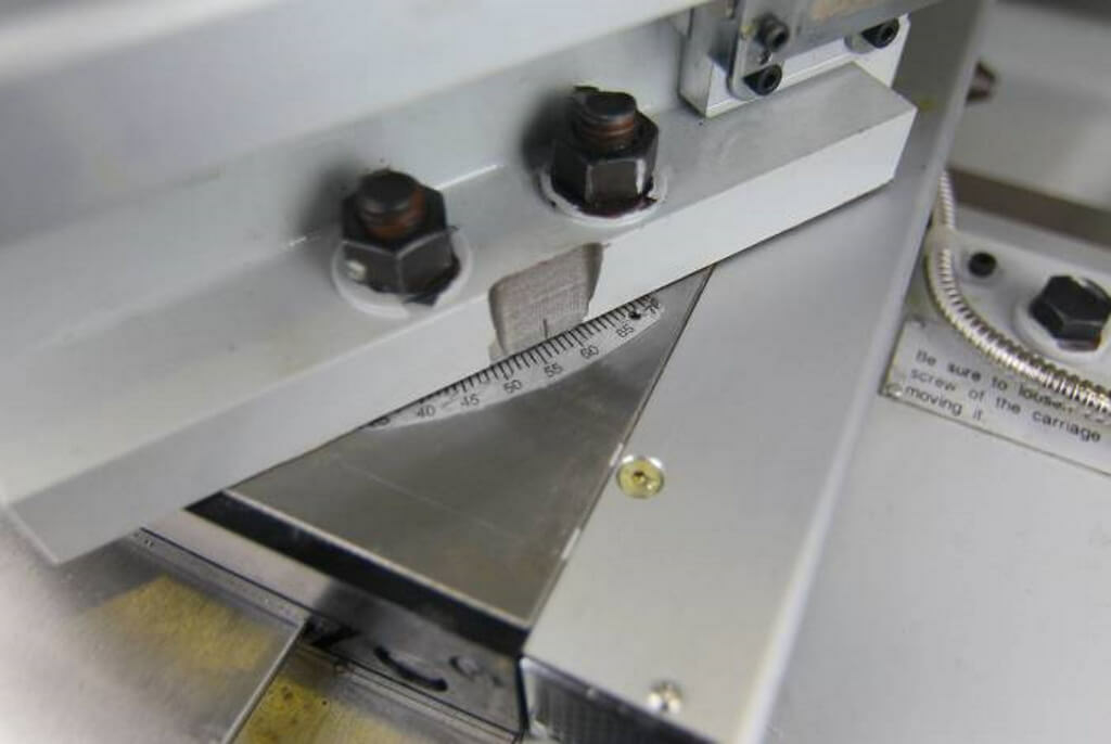 Универсальный токарно-винторезный станок Metal Master ZH 51200 DRO RFS