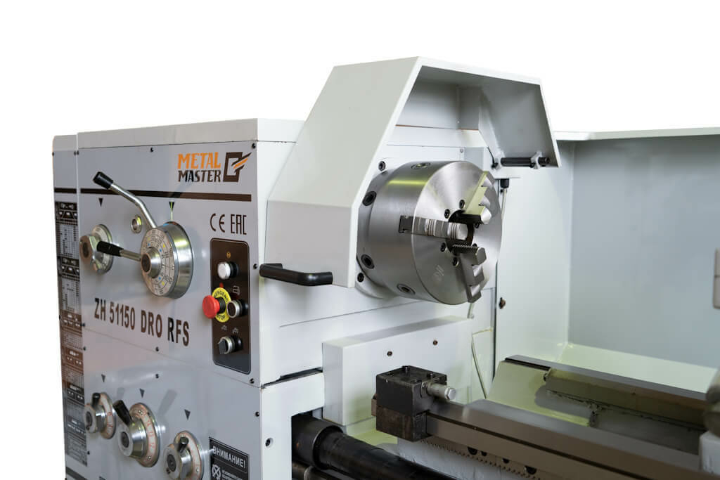 Универсальный токарно-винторезный станок Metal Master ZH 66300 DRO RFS