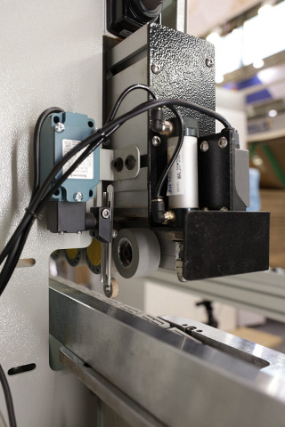 Автоматический кромкооблицовочный станок Filato OPTIMA 385 QLP