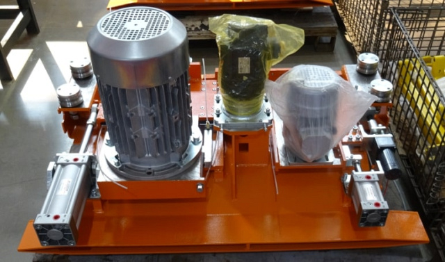 Раскроечный центр Nanxing NP-330HG