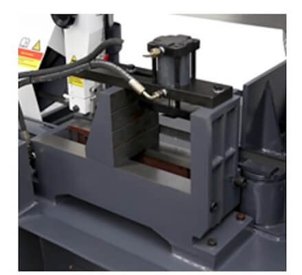 Ленточнопильный двухколонный станок Metal Master MGH-300E