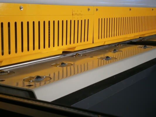 Ножницы гильотинные гидравлические Metal Master серии HCJ 3280